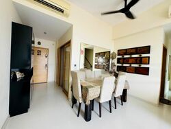 Vacanza @ East (D14), Condominium #490883961
